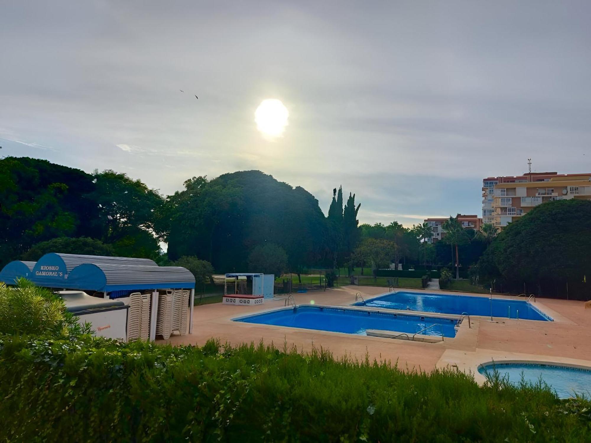 Luxury Suites Sunset Beach Benalmadena Exterior photo